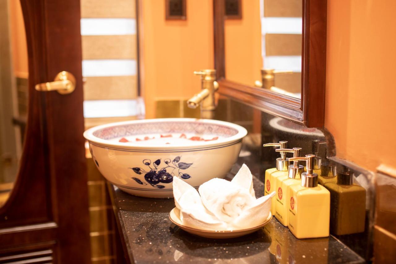 Spatel D'Annam - Imperial Boutique Spa & Hotel هوي المظهر الخارجي الصورة